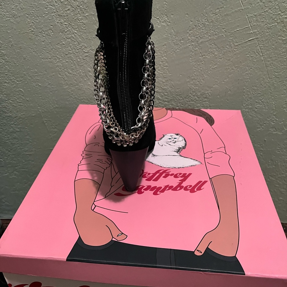 Jeffrey Campbell Neomie Black Suede Studded Bootie SUPER CUTE! - Picture 10 of 15